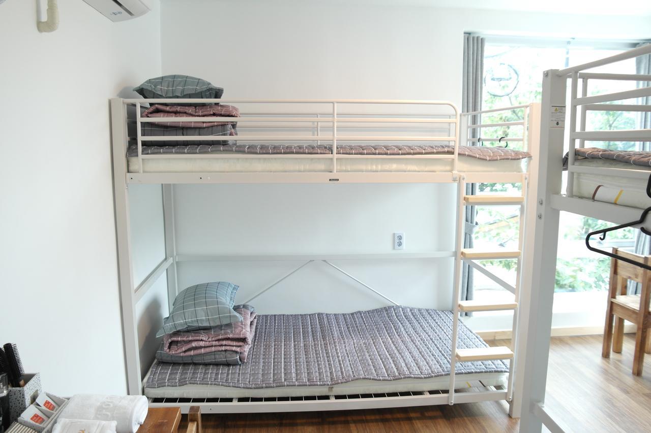 For You Hostel Йосу Экстерьер фото